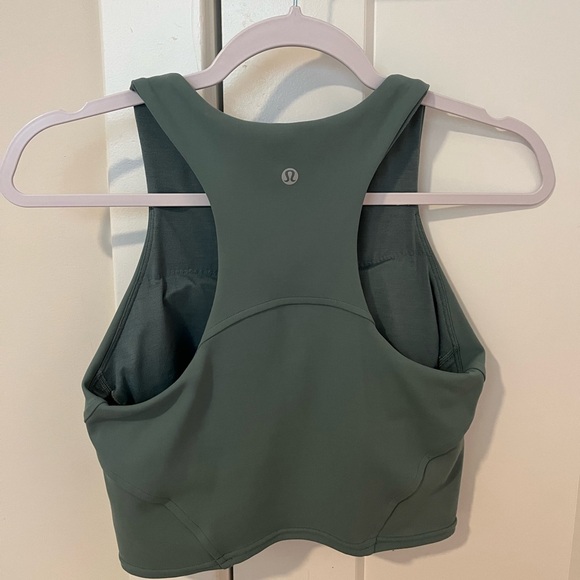 Lululemon Invigorate Training Tanktop - Picture 2 of 6